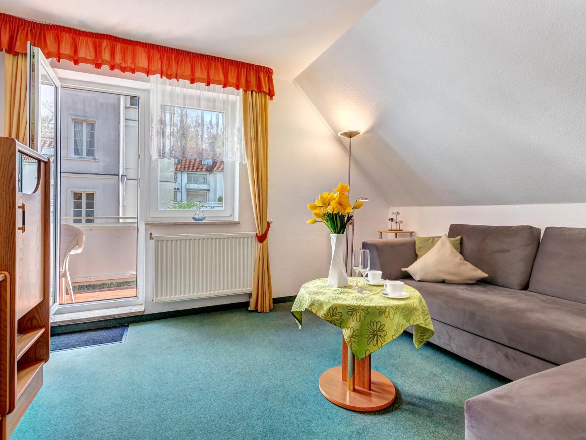 Hansehus Ferienwohnung Nr 6 ツィノヴィッツ エクステリア 写真